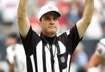 乐鱼体育app官网-NBA联盟裁判员判罚准确率提升策略，nba裁判分工