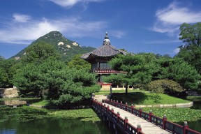 乐鱼体育在线-博洛尼亚三线紧凑构建防守屏障，博洛尼亚标准