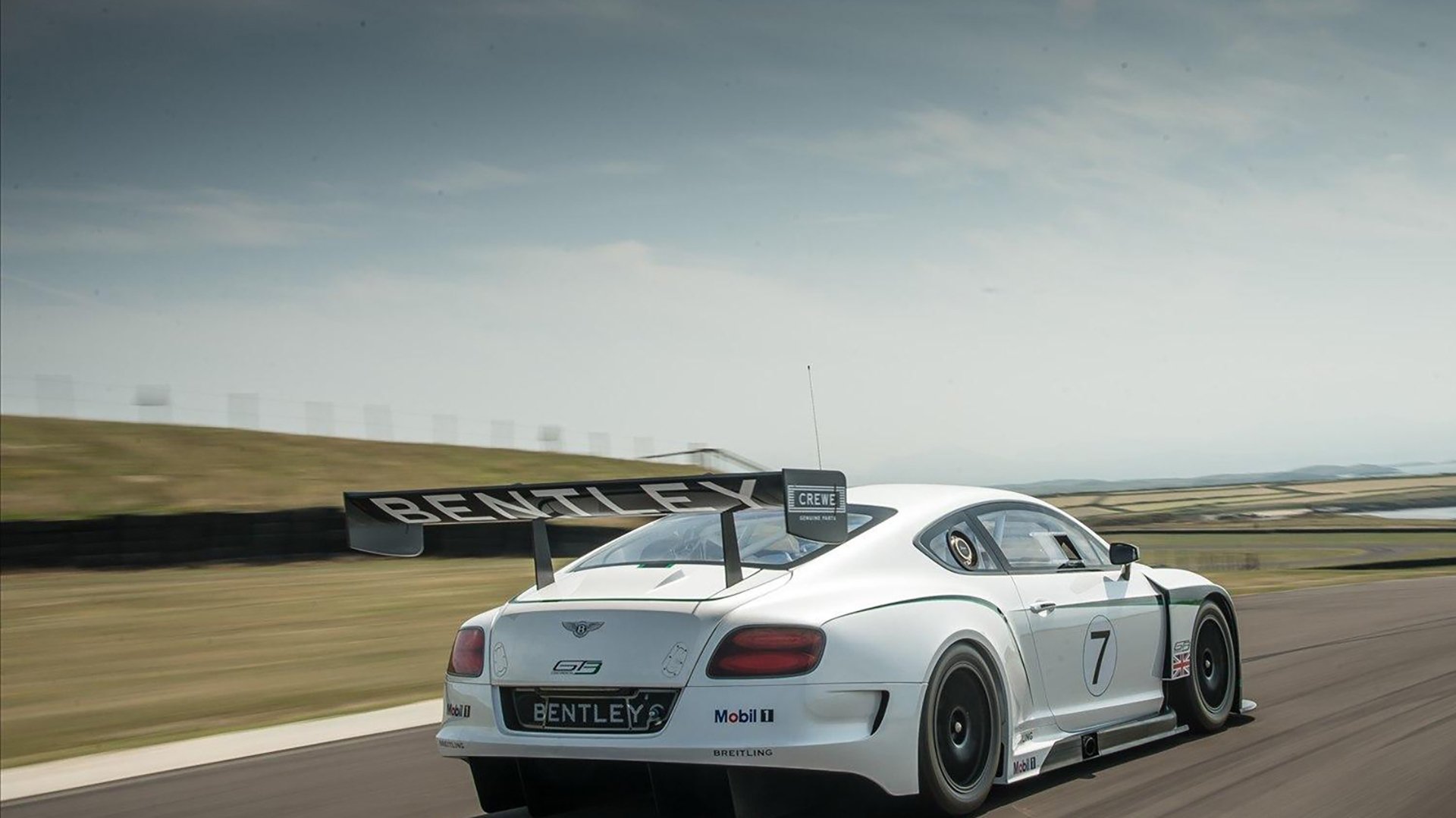 中国三人篮球女队积极锻炼年轻球员承担责任，中国三人篮球女篮有谁